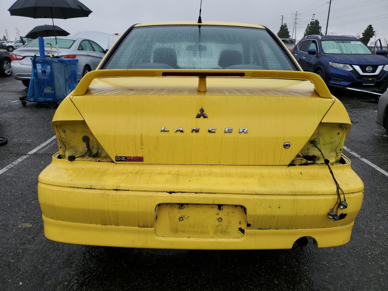 2002 Mitsubishi Lancer - Image 6