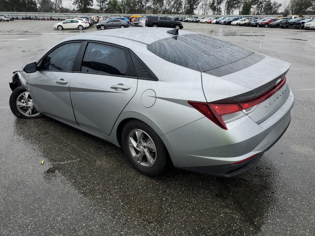 2021 Hyundai Elantra - Image 2