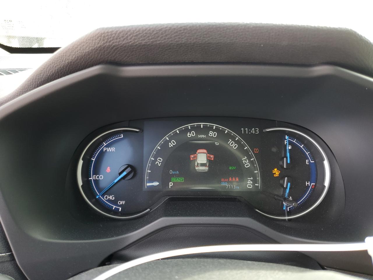 2024 Toyota RAV 4 - Image 9