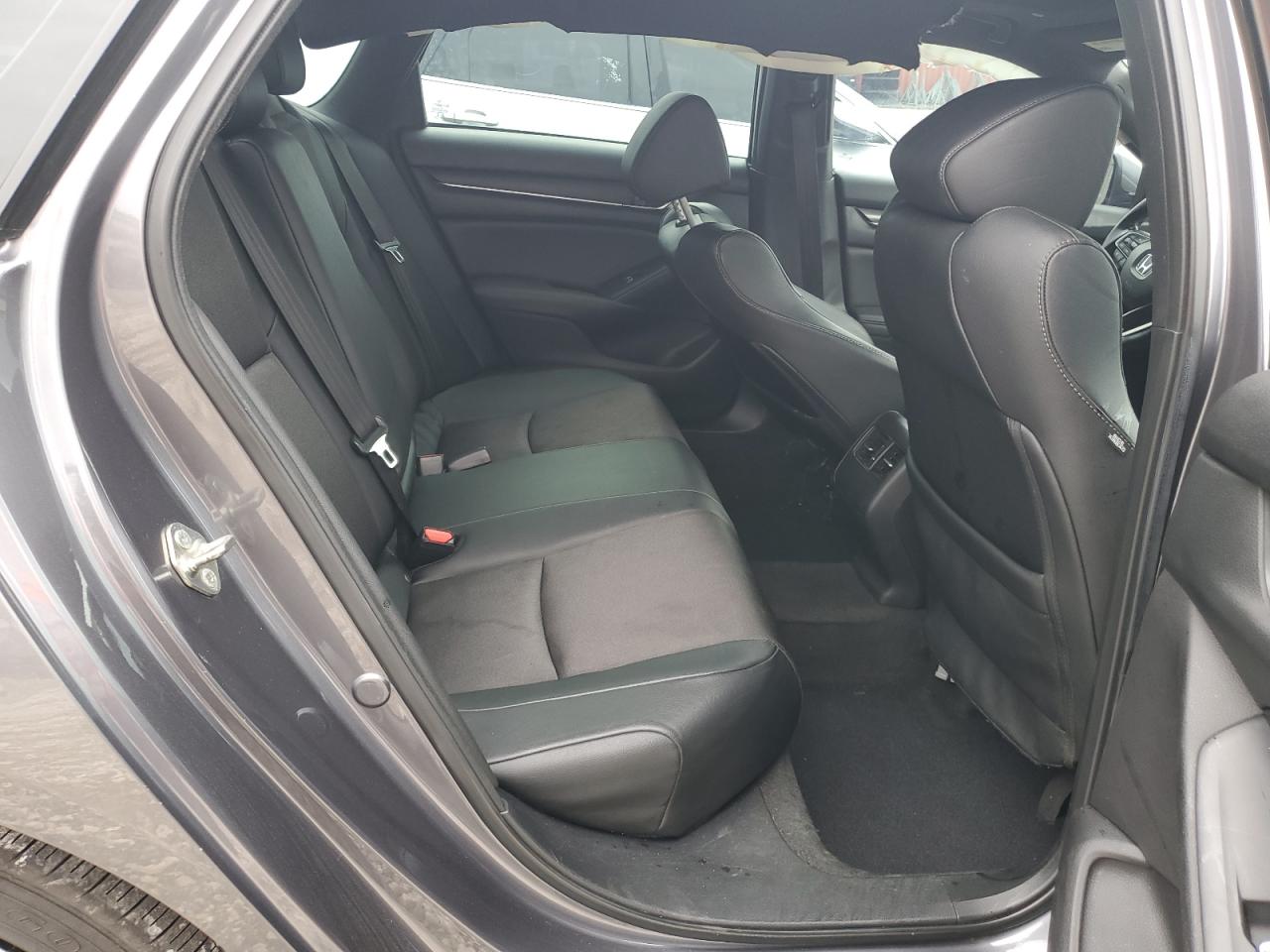 2020 Honda Accord - Image 10