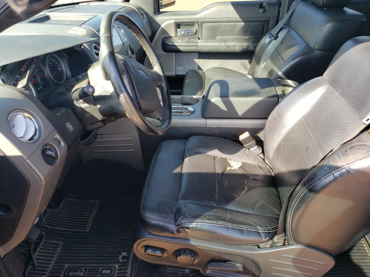 2004 Ford F-150 - Image 7
