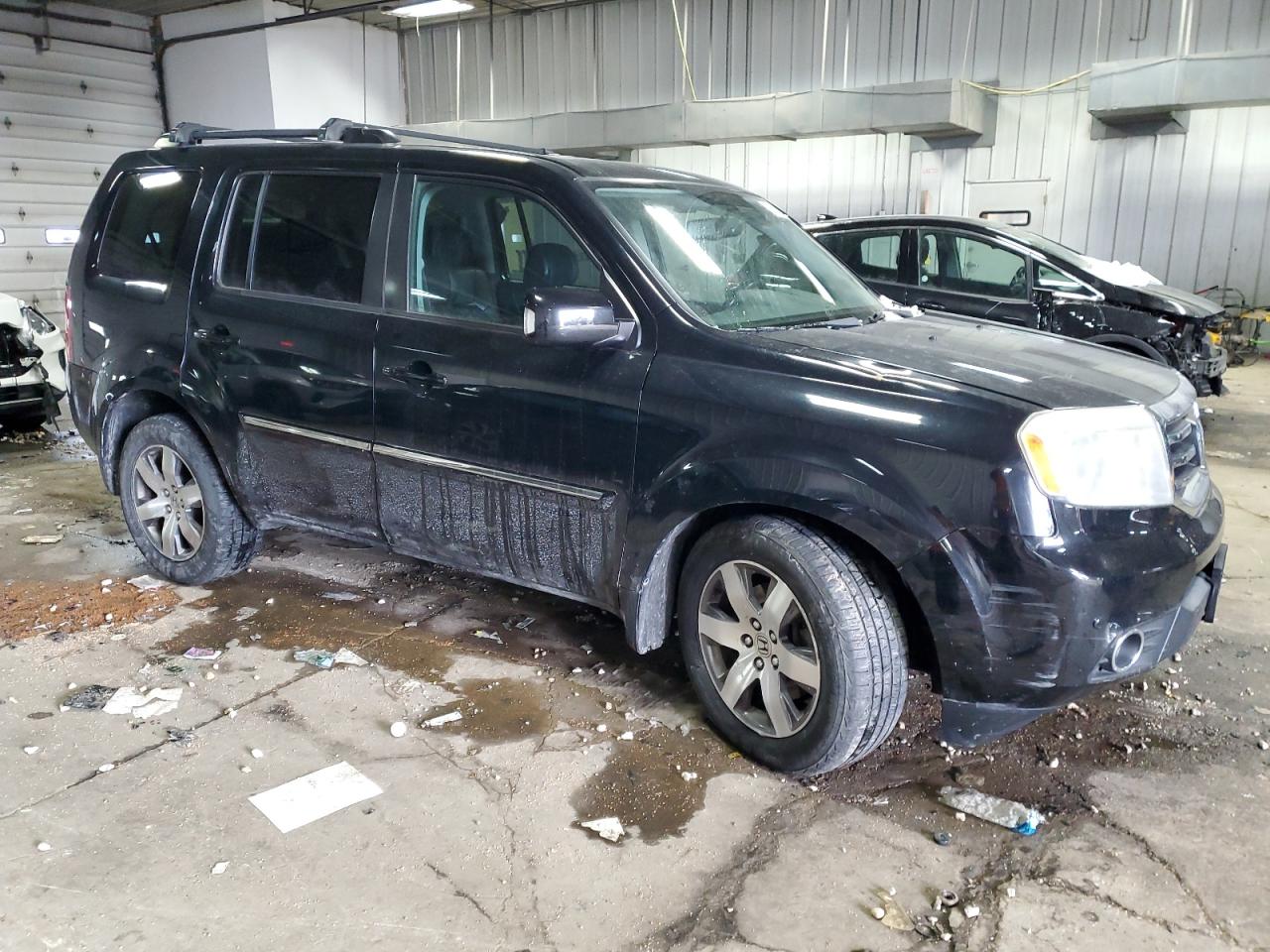 2014 Honda Pilot - Image 4
