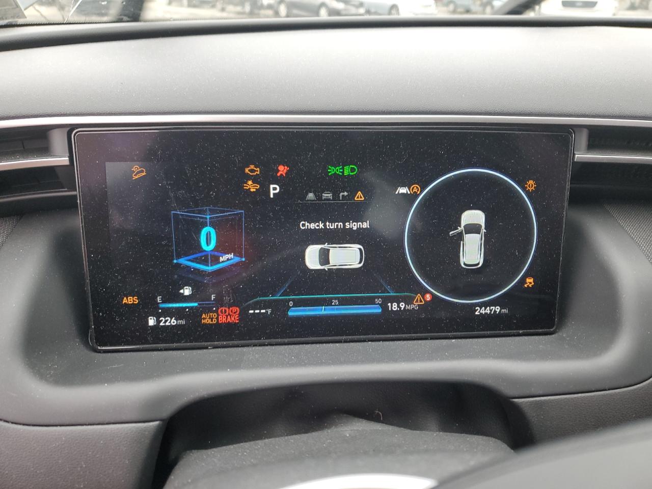 2022 Hyundai Tucson - Image 9