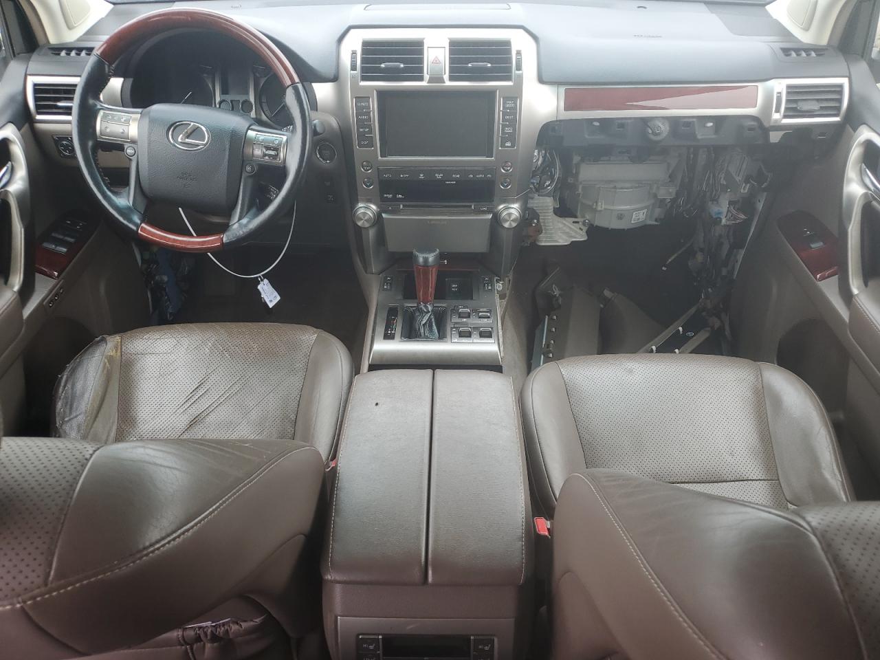2013 Lexus GX - Image 8