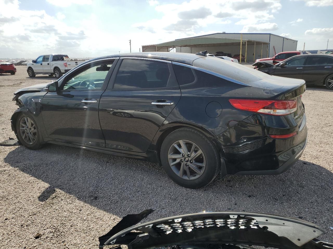 2019 Kia Optima - Image 2