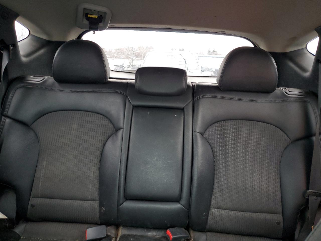 2012 Hyundai Tucson - Image 10
