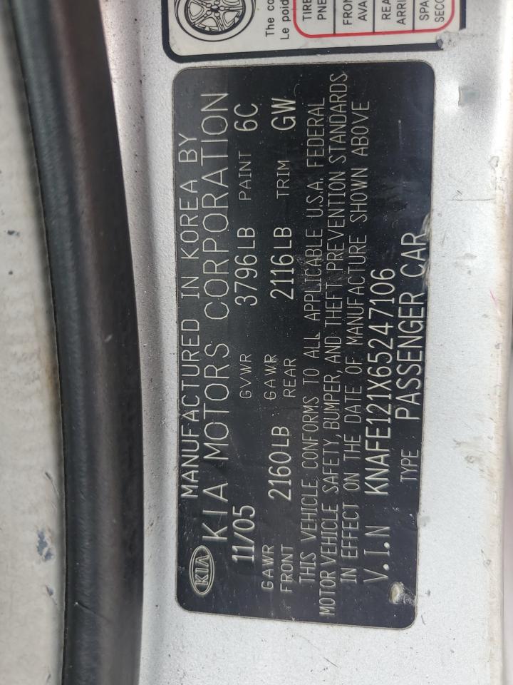 2006 Kia Spectra - Image 12