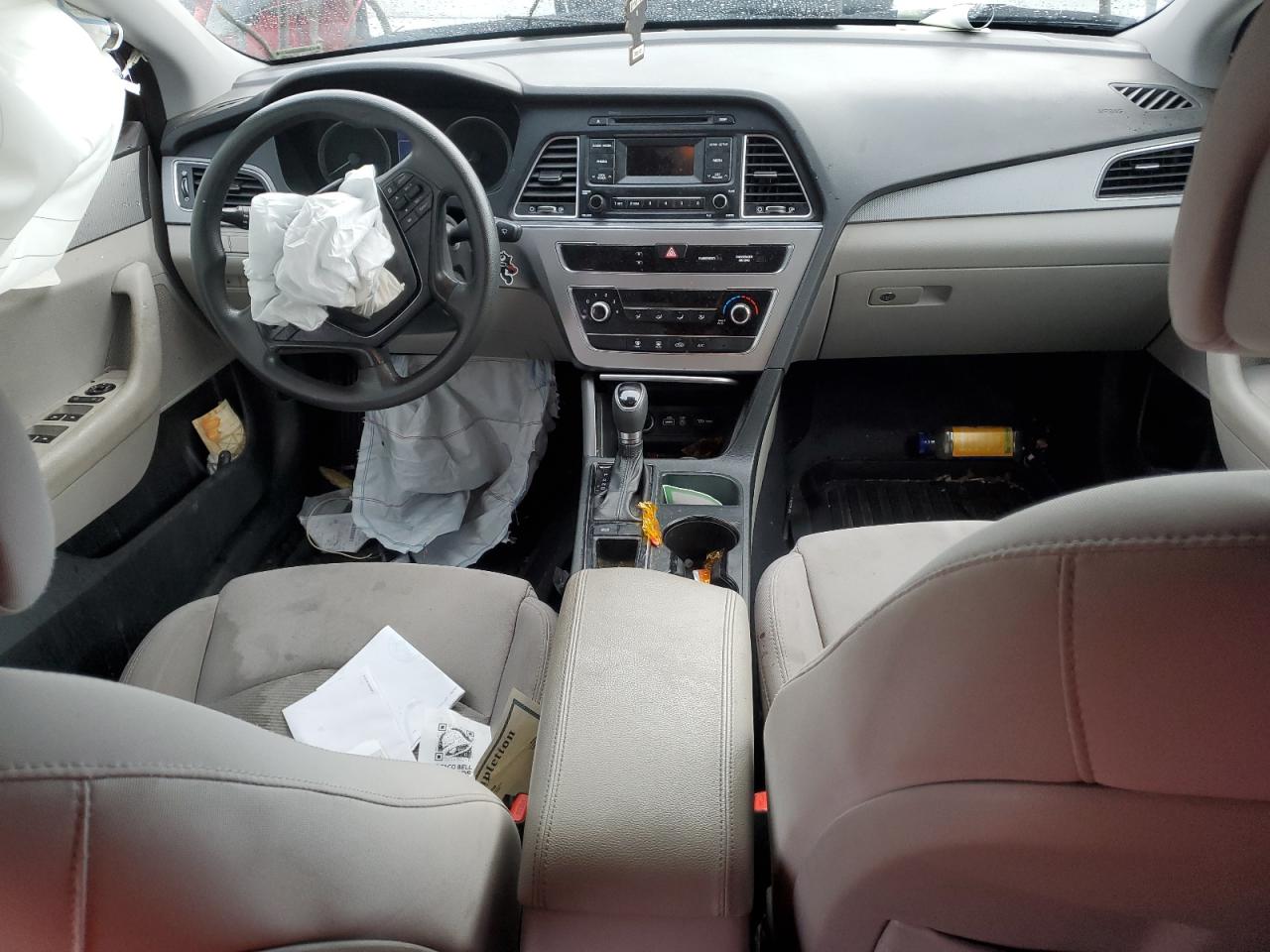 2015 Hyundai Sonata - Image 8