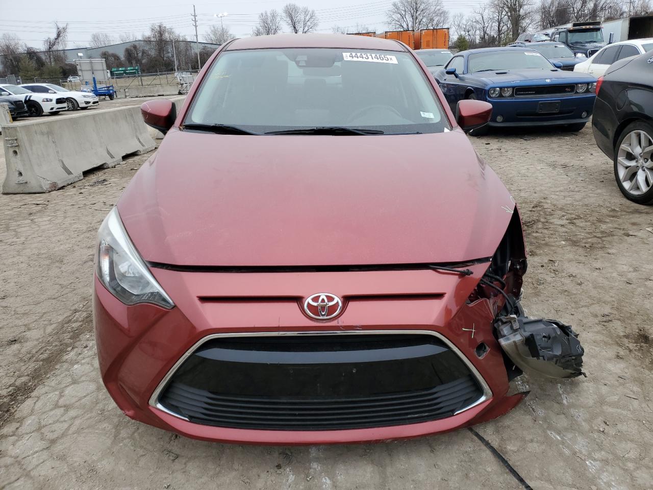 2018 Toyota Yaris - Image 5