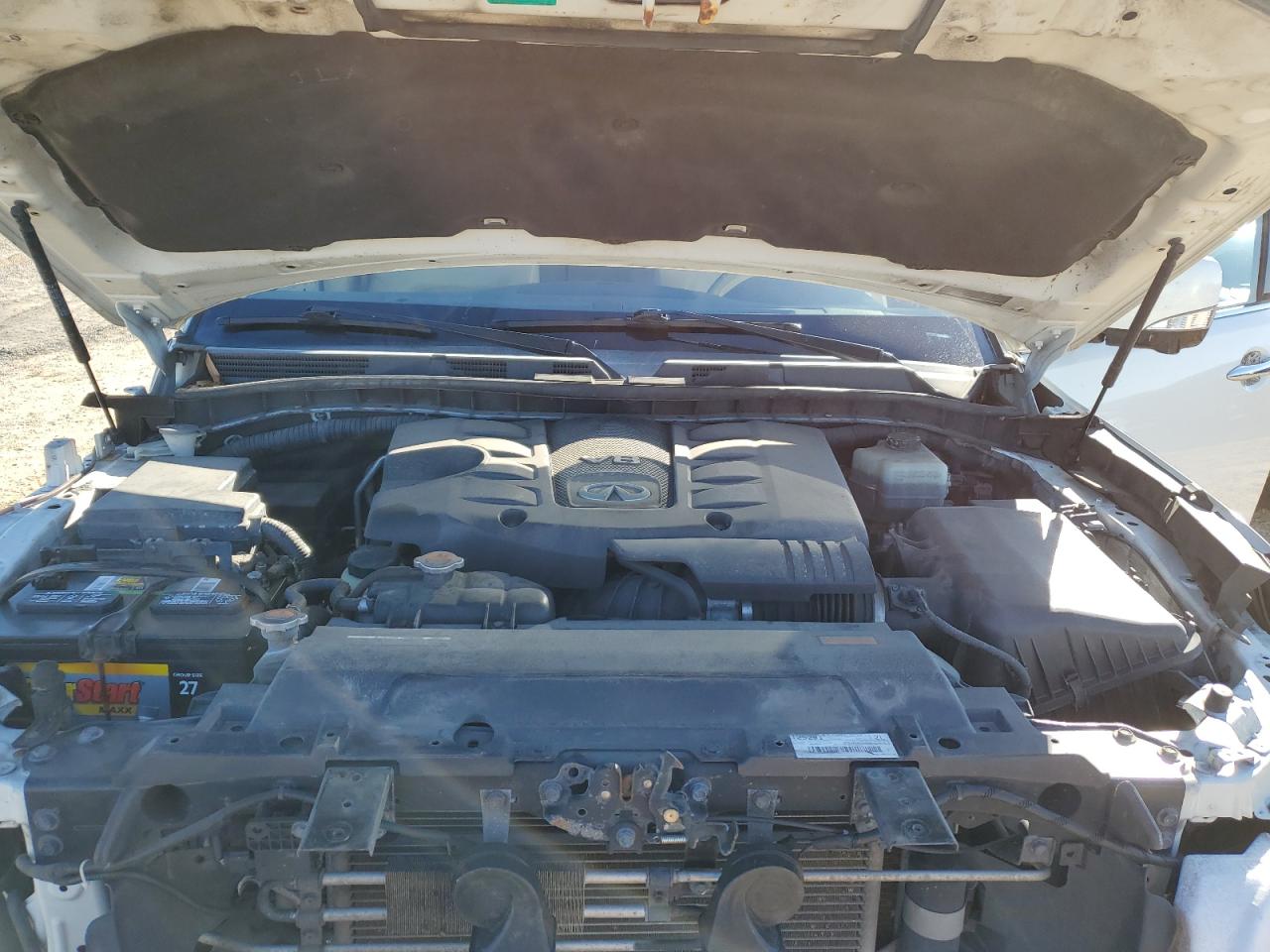 2013 Infiniti QX56 - Image 12