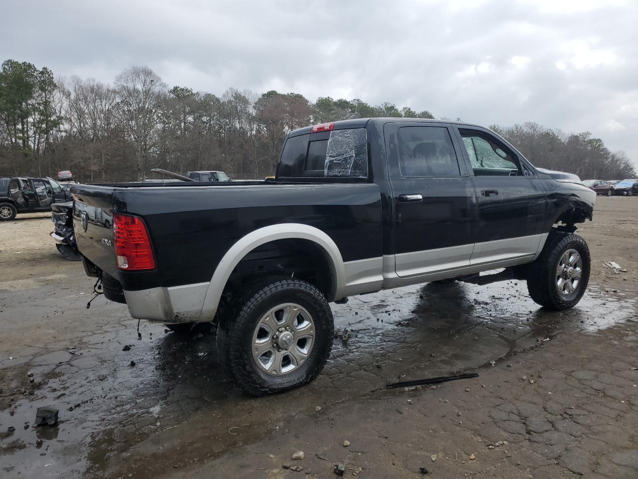 2015 RAM 2500 - Image 3