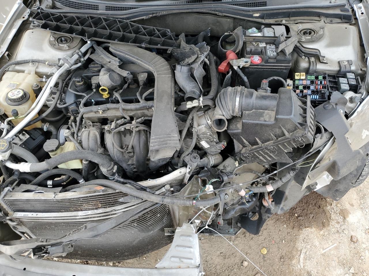 2009 Ford Fusion - Image 12