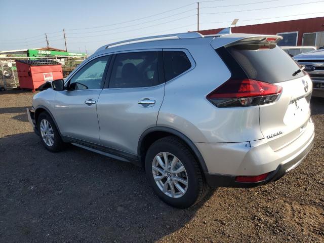  NISSAN ROGUE 2018 Srebrny