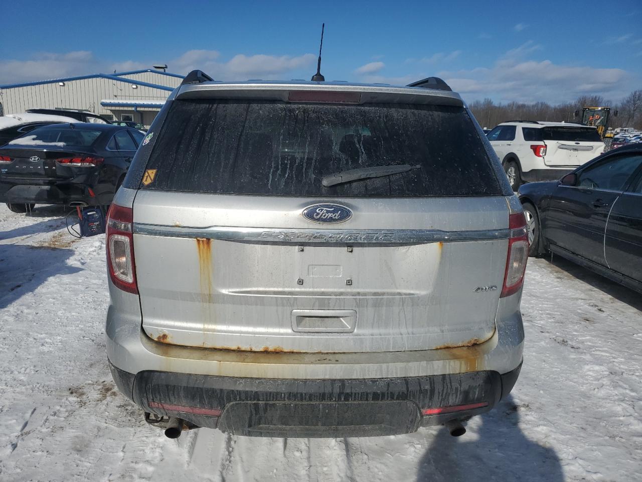 2015 Ford Explorer - Image 6