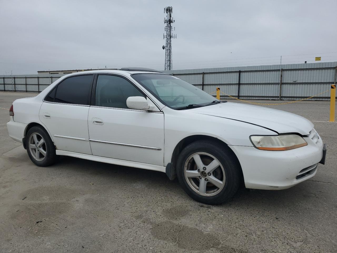 2001 Honda Accord - Image 4