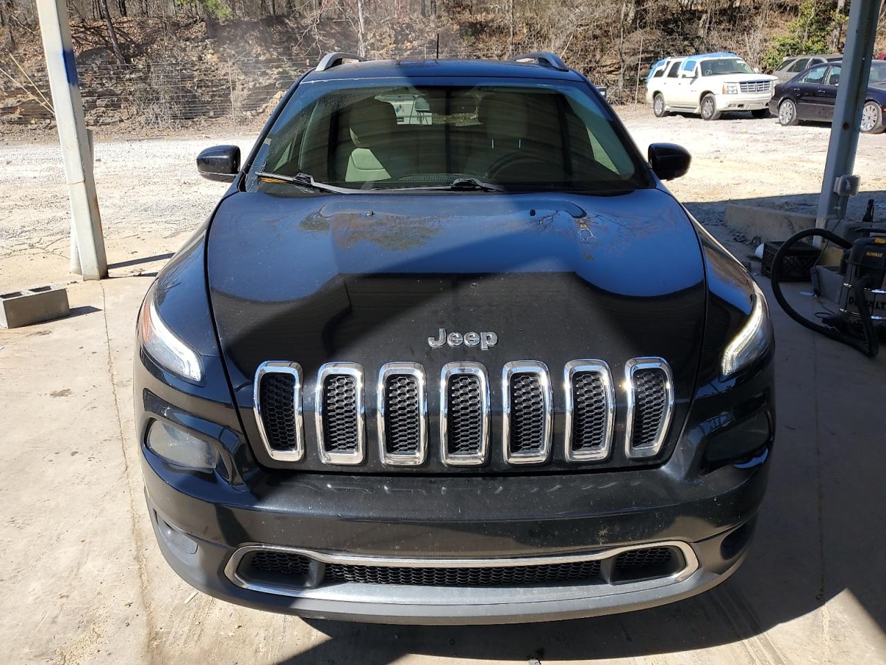 2018 Jeep Grand Cherokee - Image 5