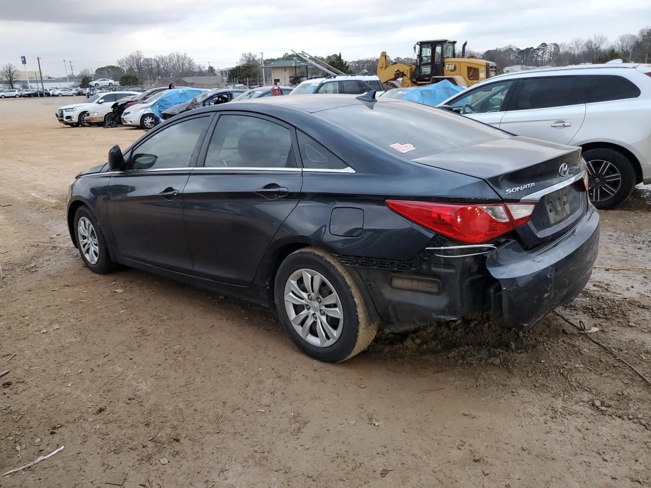 2011 Hyundai Sonata - Image 2