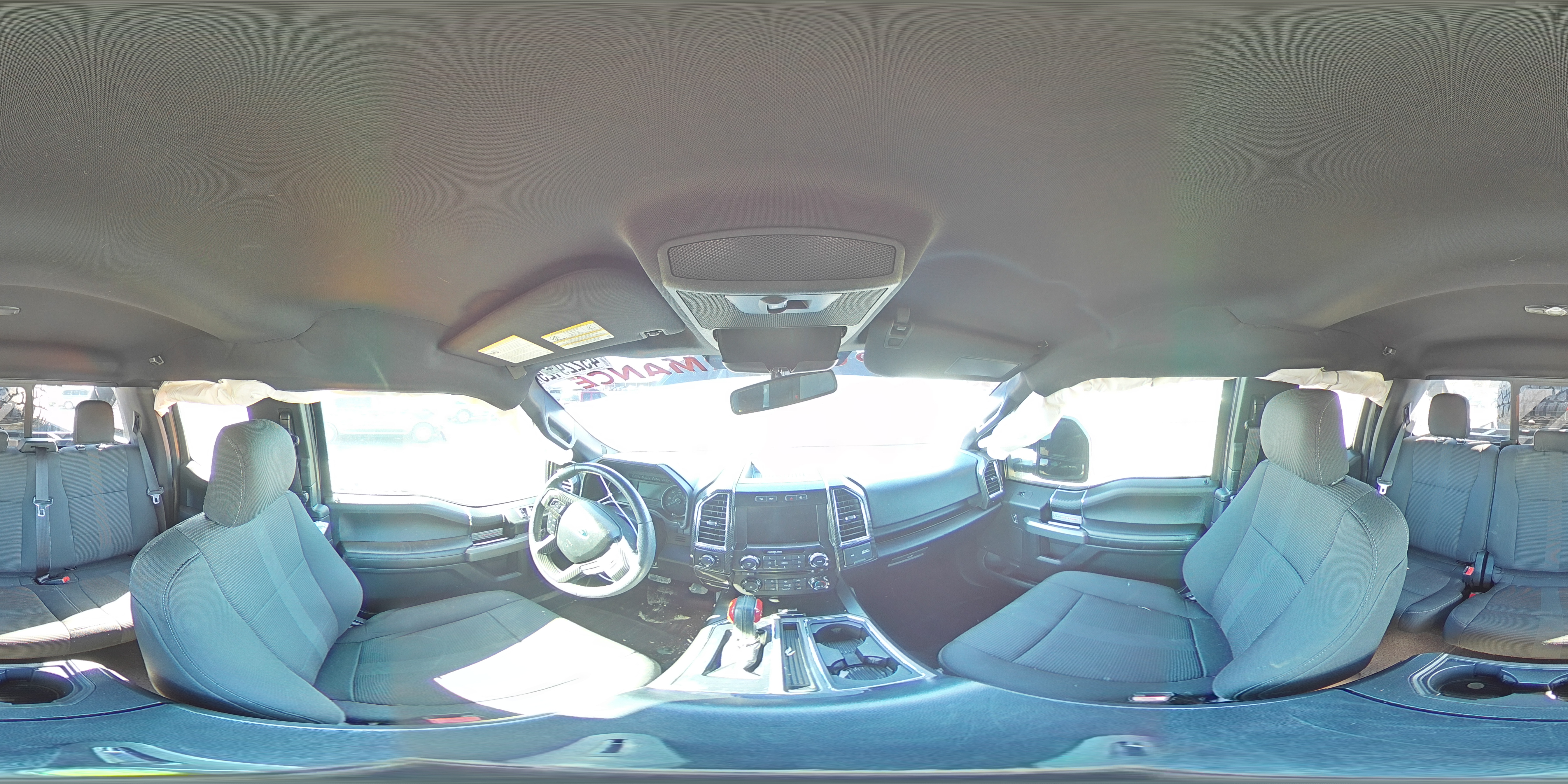 2015 Ford F-150 - Image 13