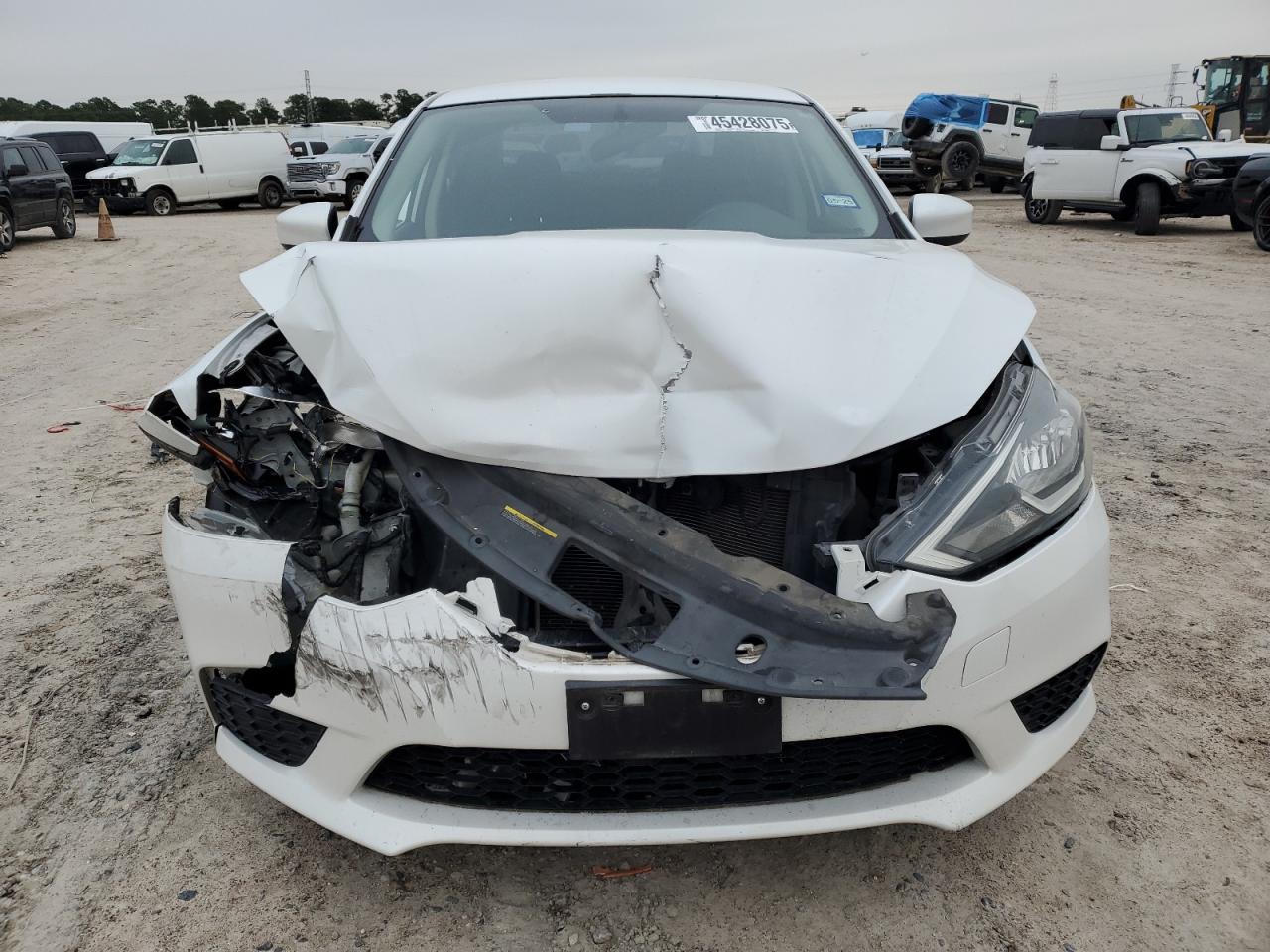 2016 Nissan Sentra - Image 5