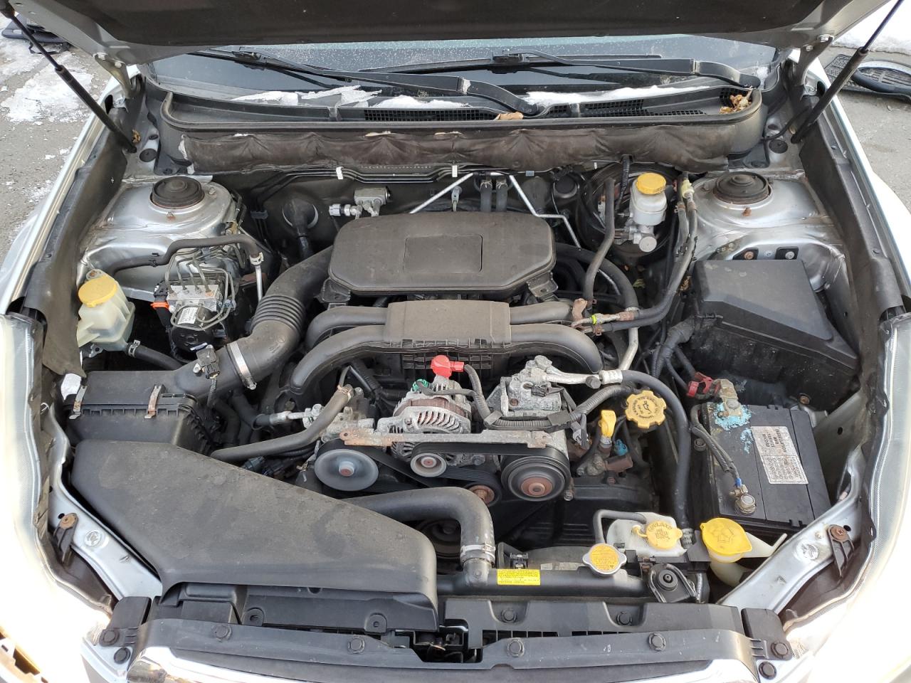 2012 Subaru Outback - Image 14