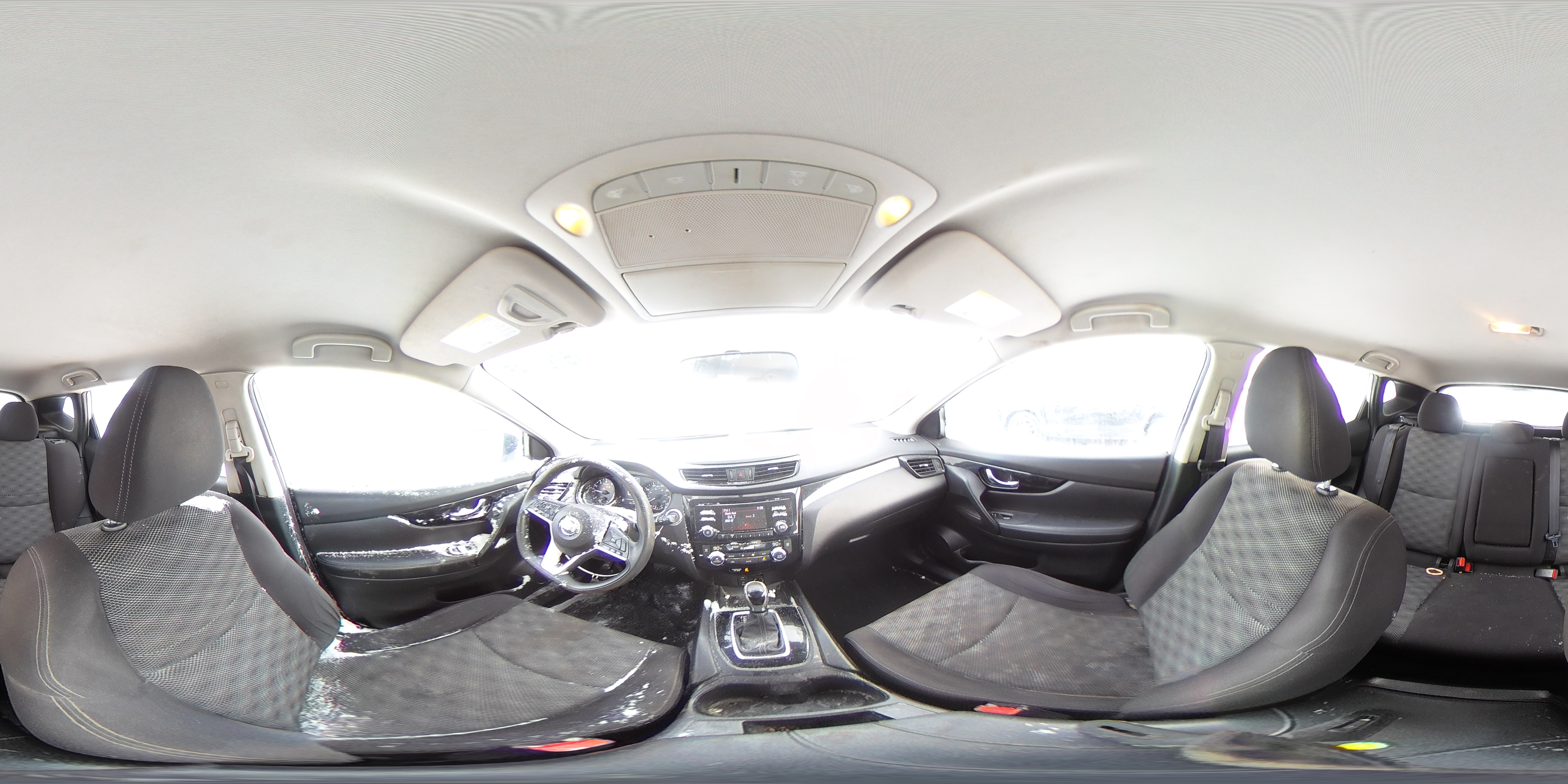 2017 Nissan Rogue - Image 13