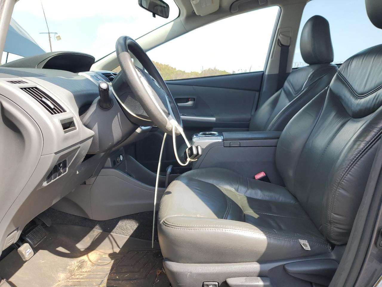 2012 Toyota Prius - Image 7