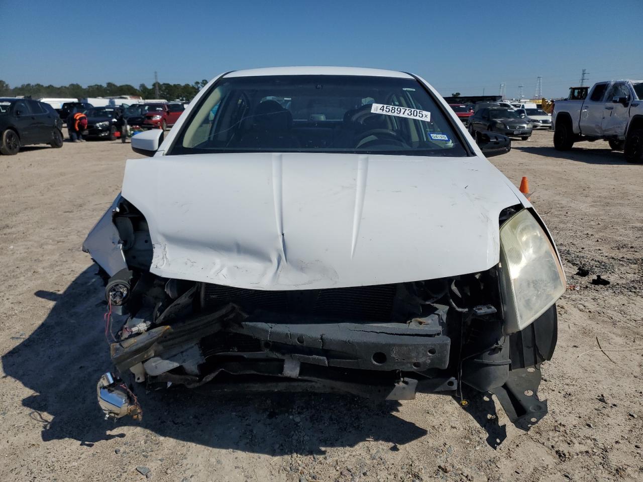 2009 Nissan Sentra - Image 5