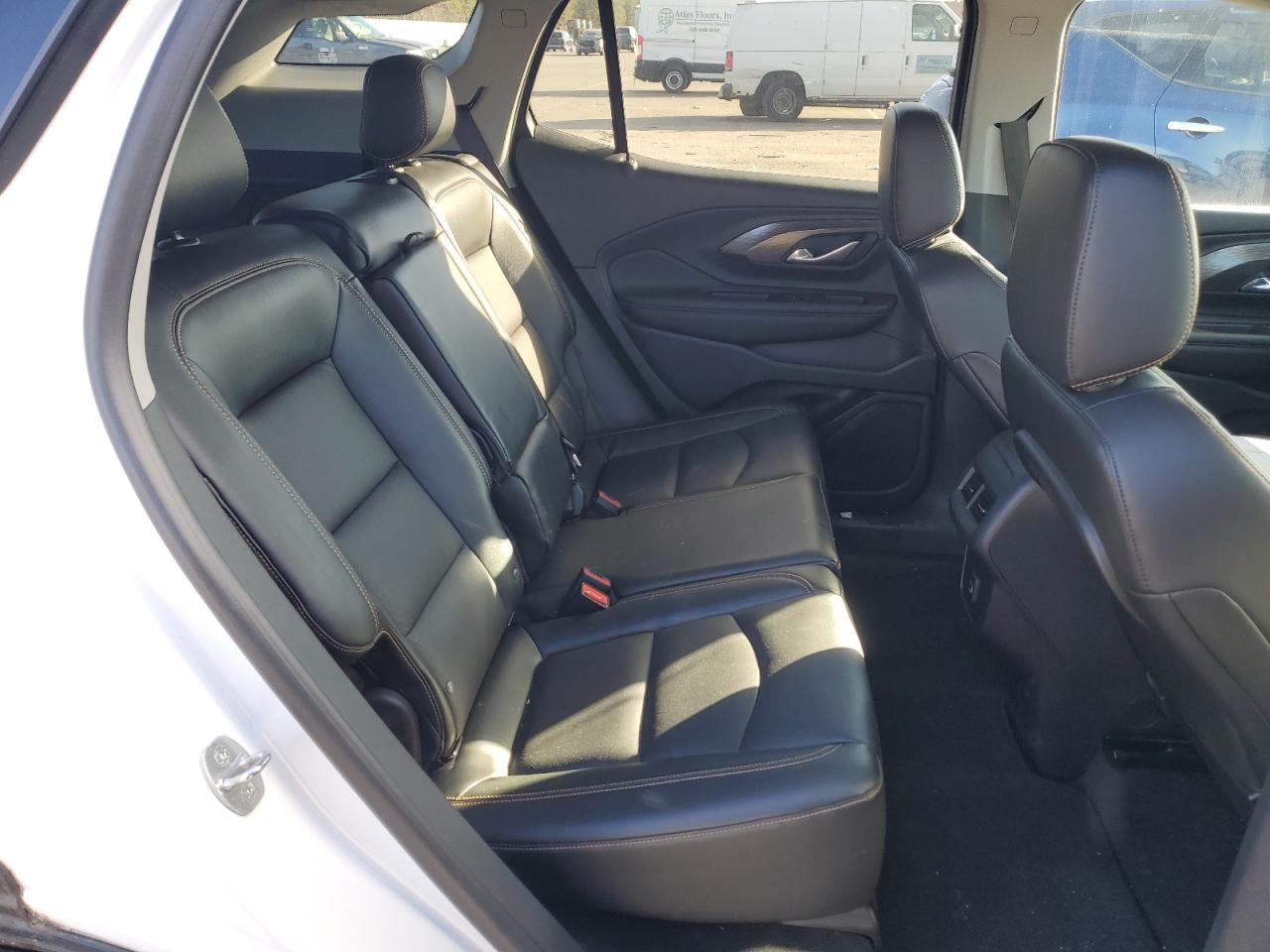 2021 GMC Terrain - Image 11