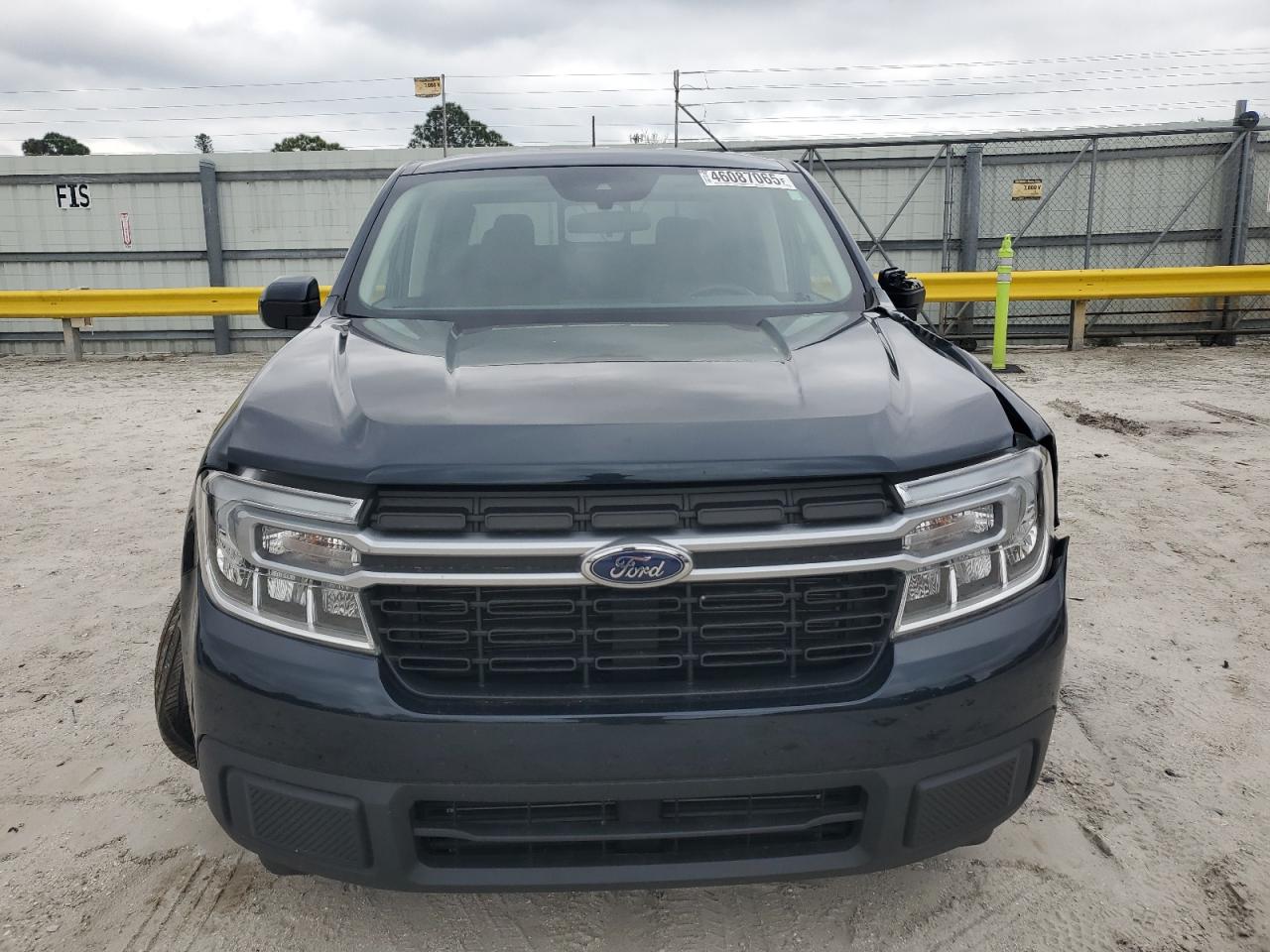 2022 Ford Maverick - Image 5