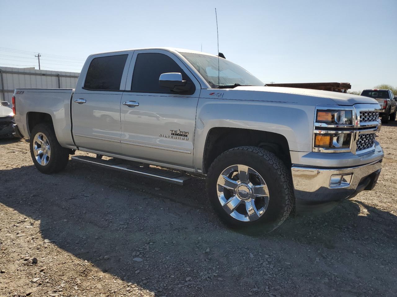 2015 Chevrolet Silverado - Image 4