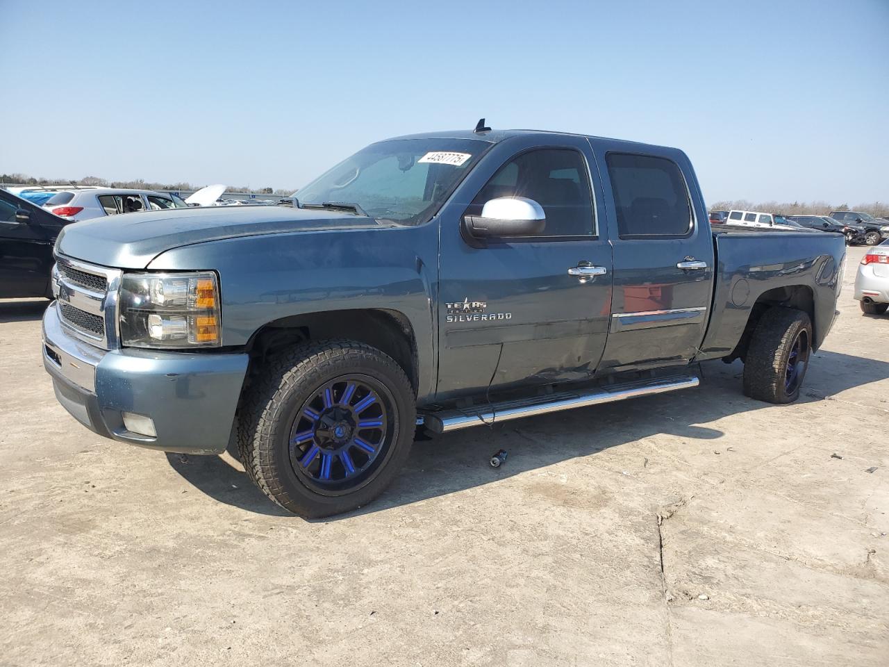 2011 Chevrolet Silverado - Image 1