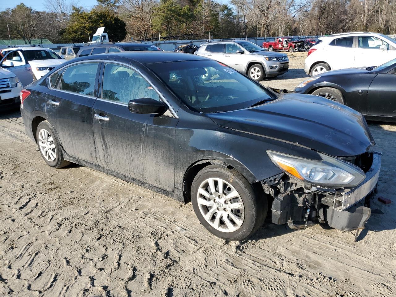 2016 Nissan Altima - Image 4
