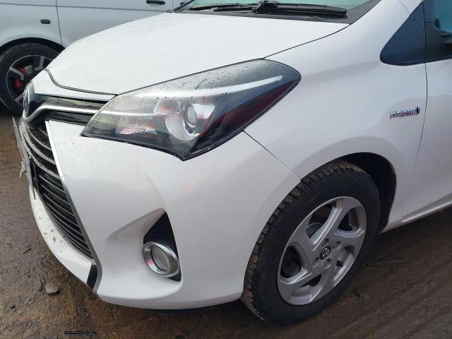 2014 TOYOTA YARIS HYBR