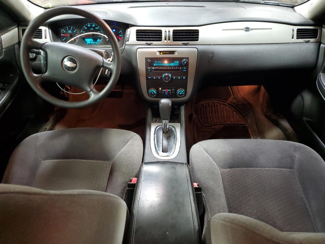 2008 Chevrolet Impala - Image 8