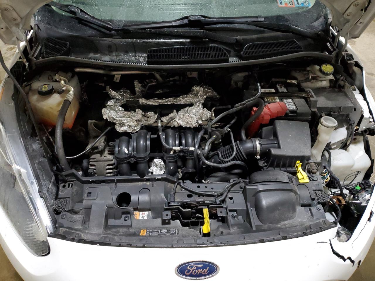 2015 Ford Fiesta - Image 11