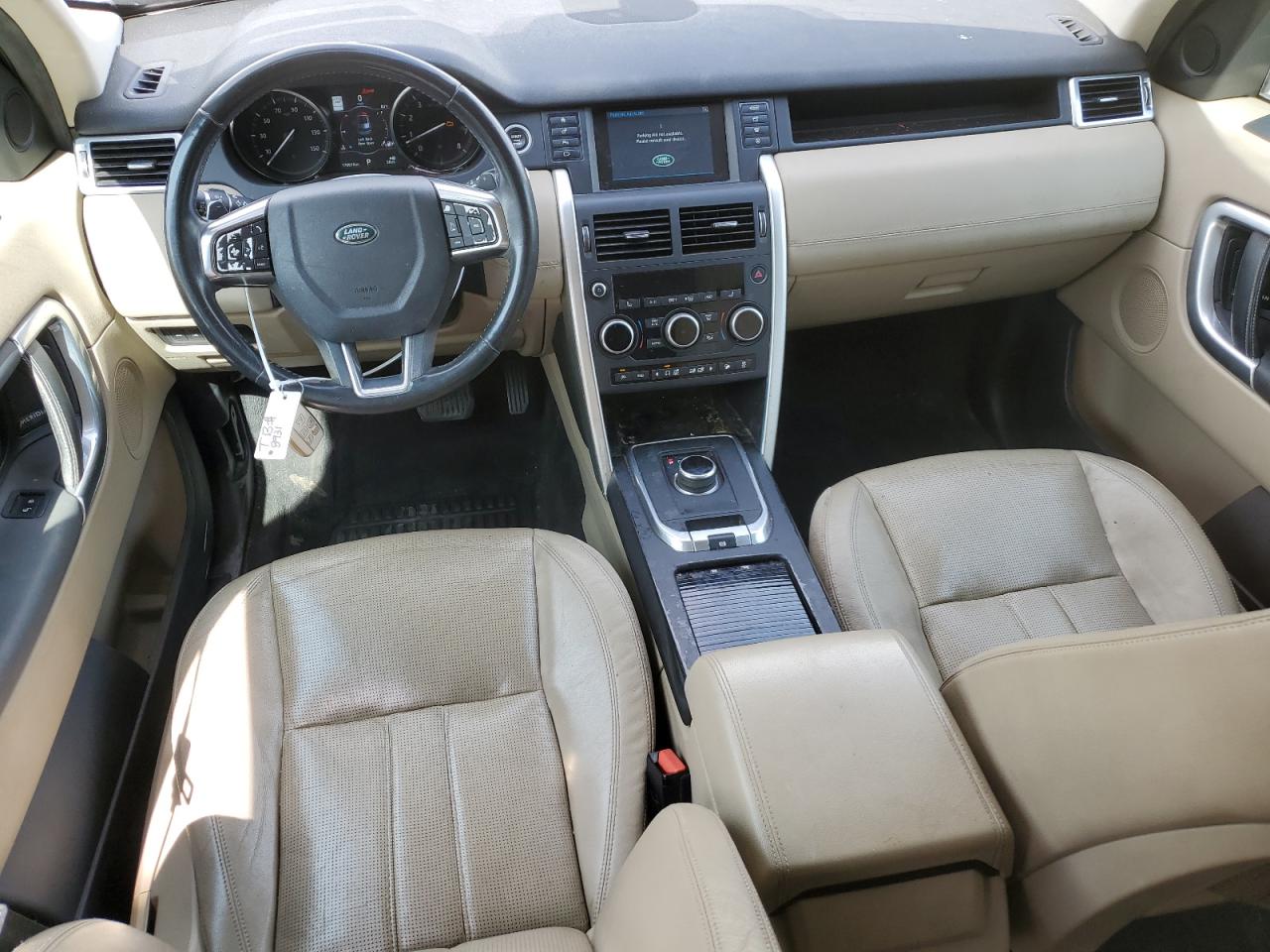 2017 Land Rover Discovery - Image 8
