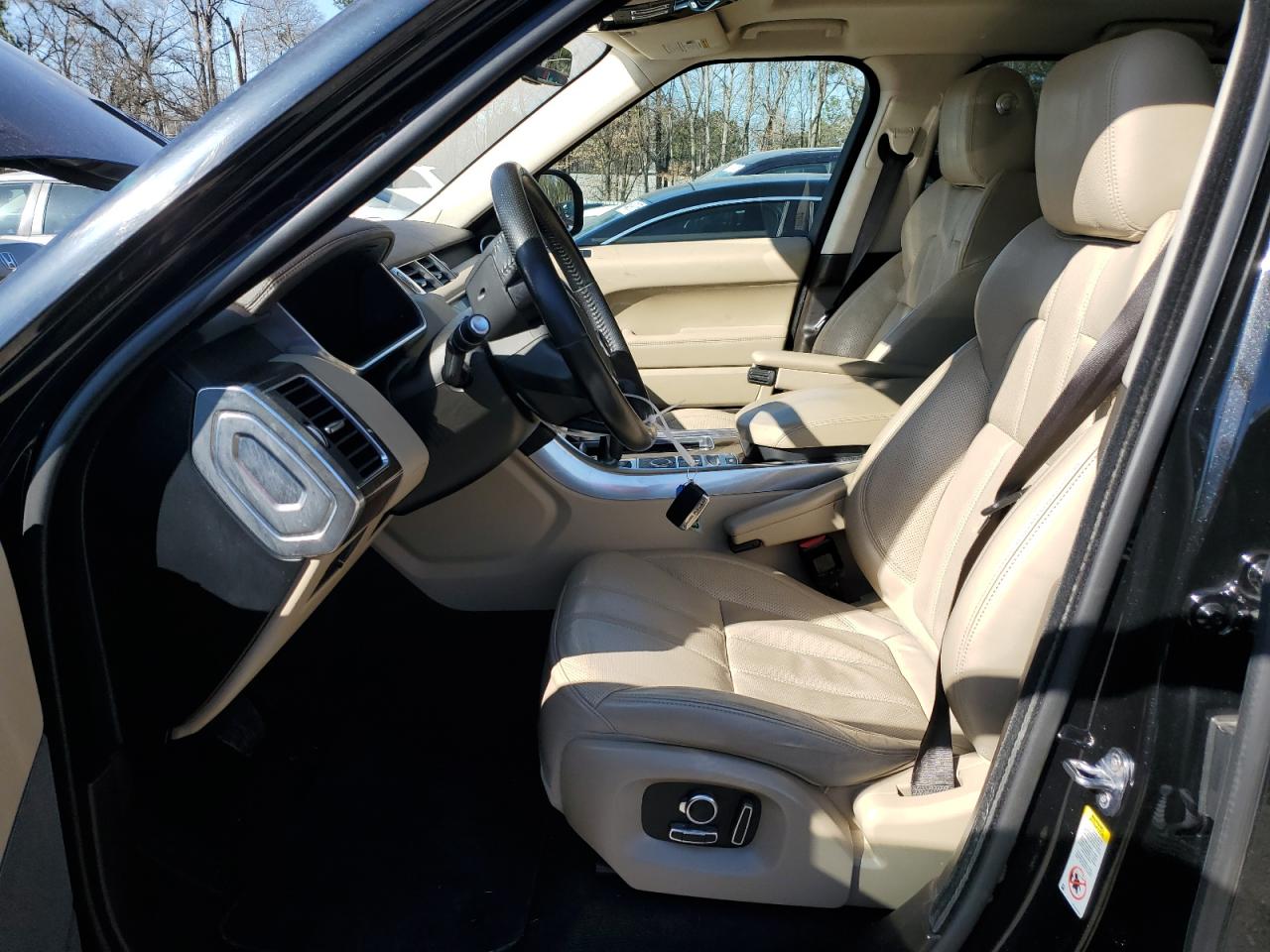 2017 Land Rover Range Rover - Image 7