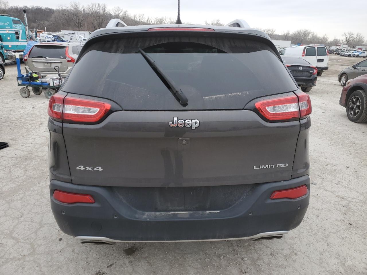 2018 Jeep Grand Cherokee - Image 6
