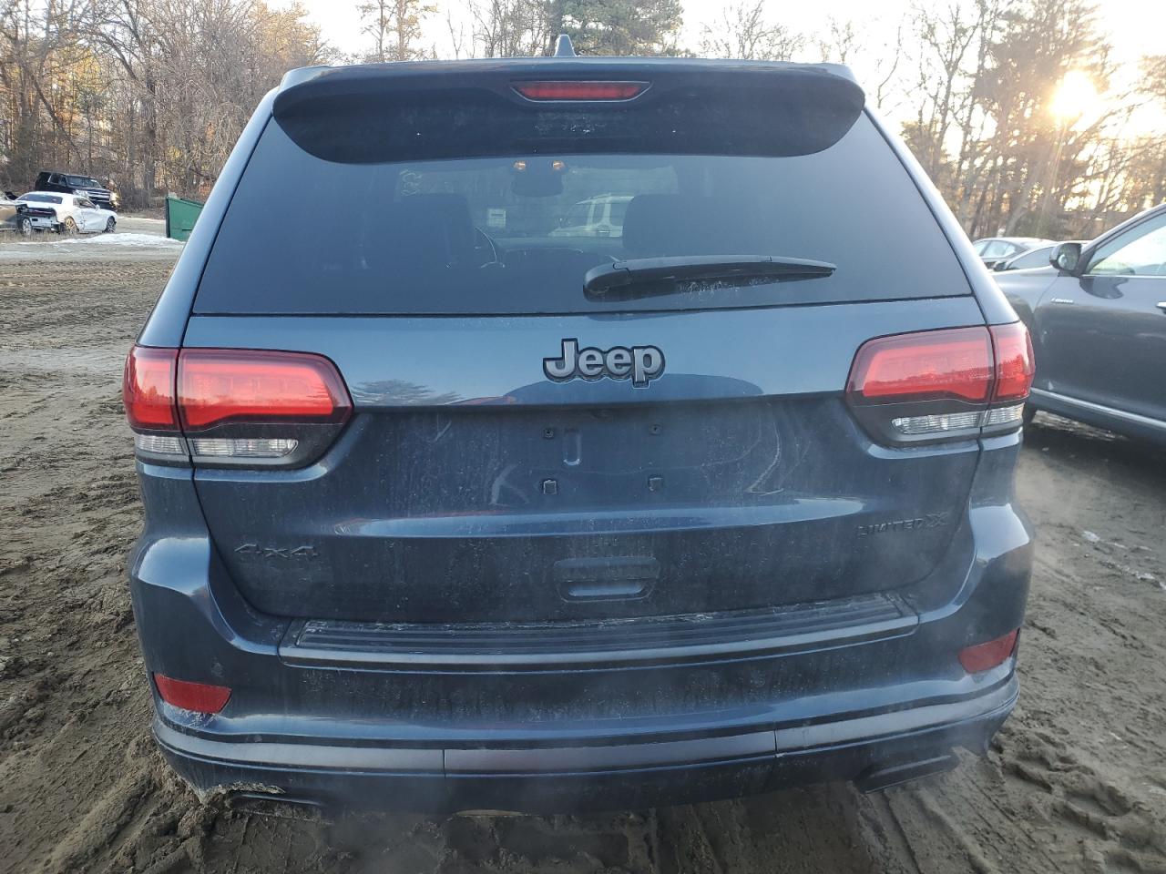 2020 Jeep Grand Cherokee - Image 6