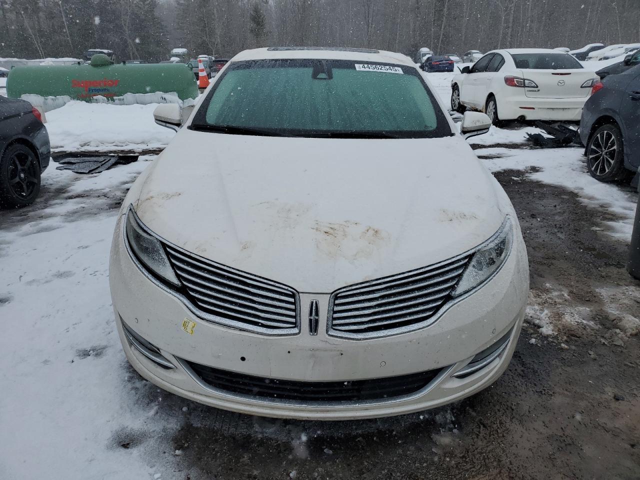 2016 Lincoln MKZ - Image 5