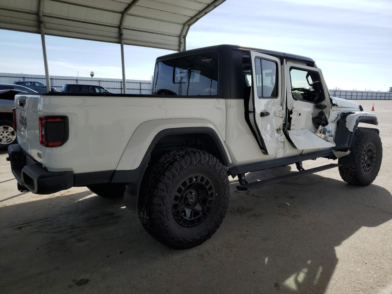 2021 Jeep Gladiator - Image 3