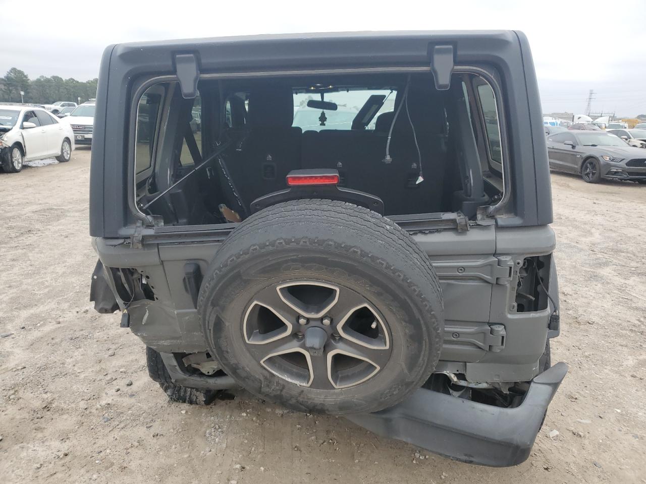 2020 Jeep Wrangler - Image 6