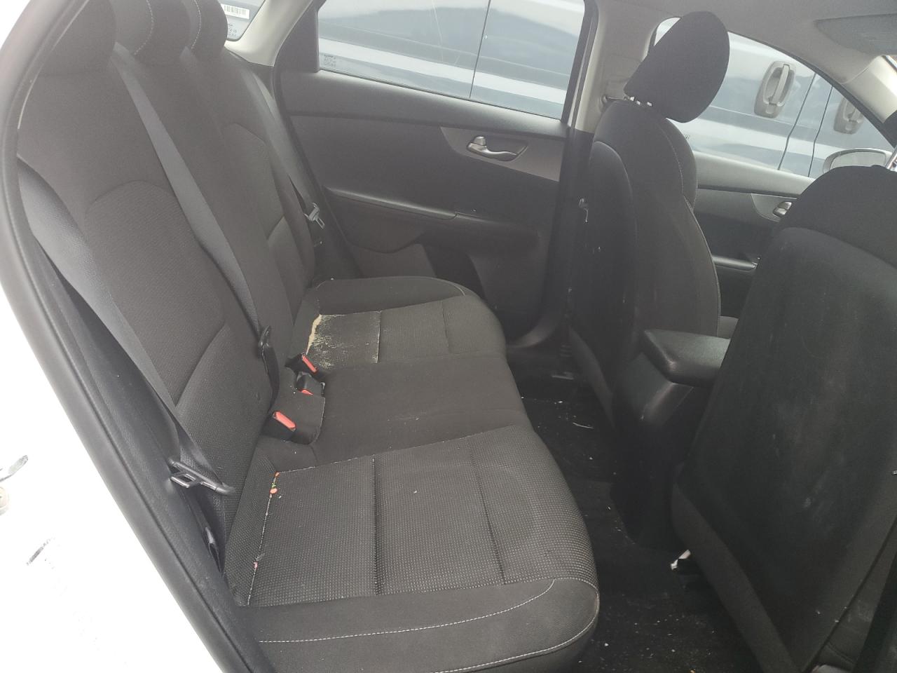 2021 Kia Forte - Image 10
