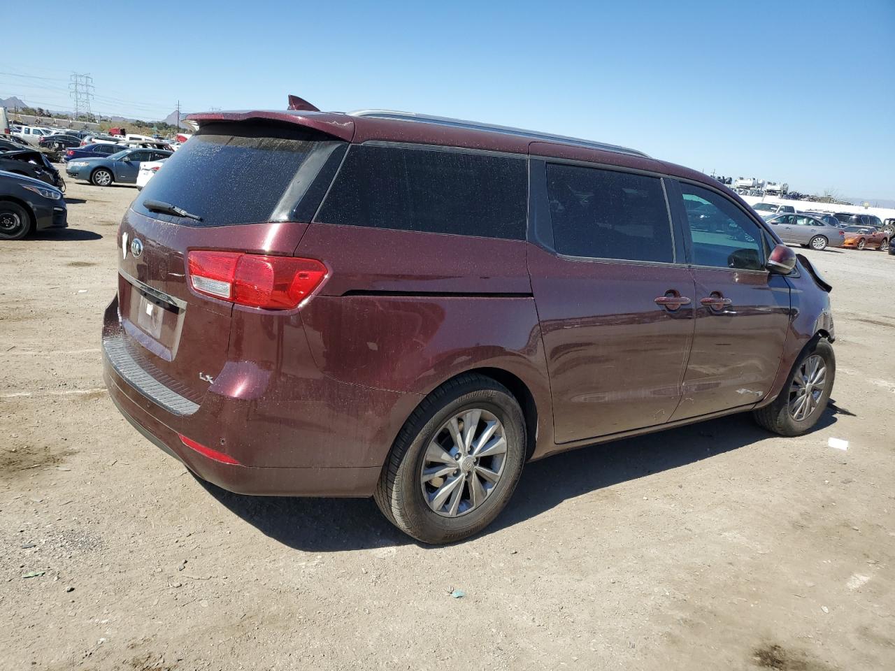 2016 Kia Sedona - Image 3