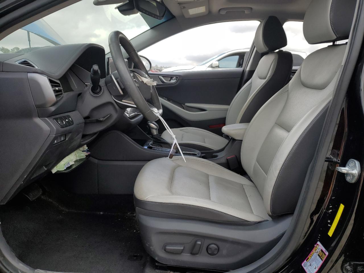 2021 Hyundai IONIQ - Image 7