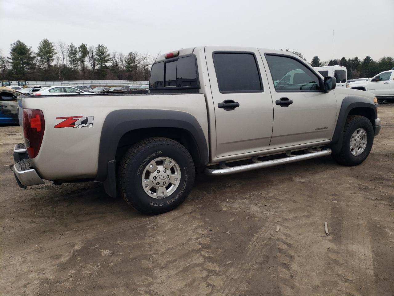 2005 Chevrolet Colorado - Image 3