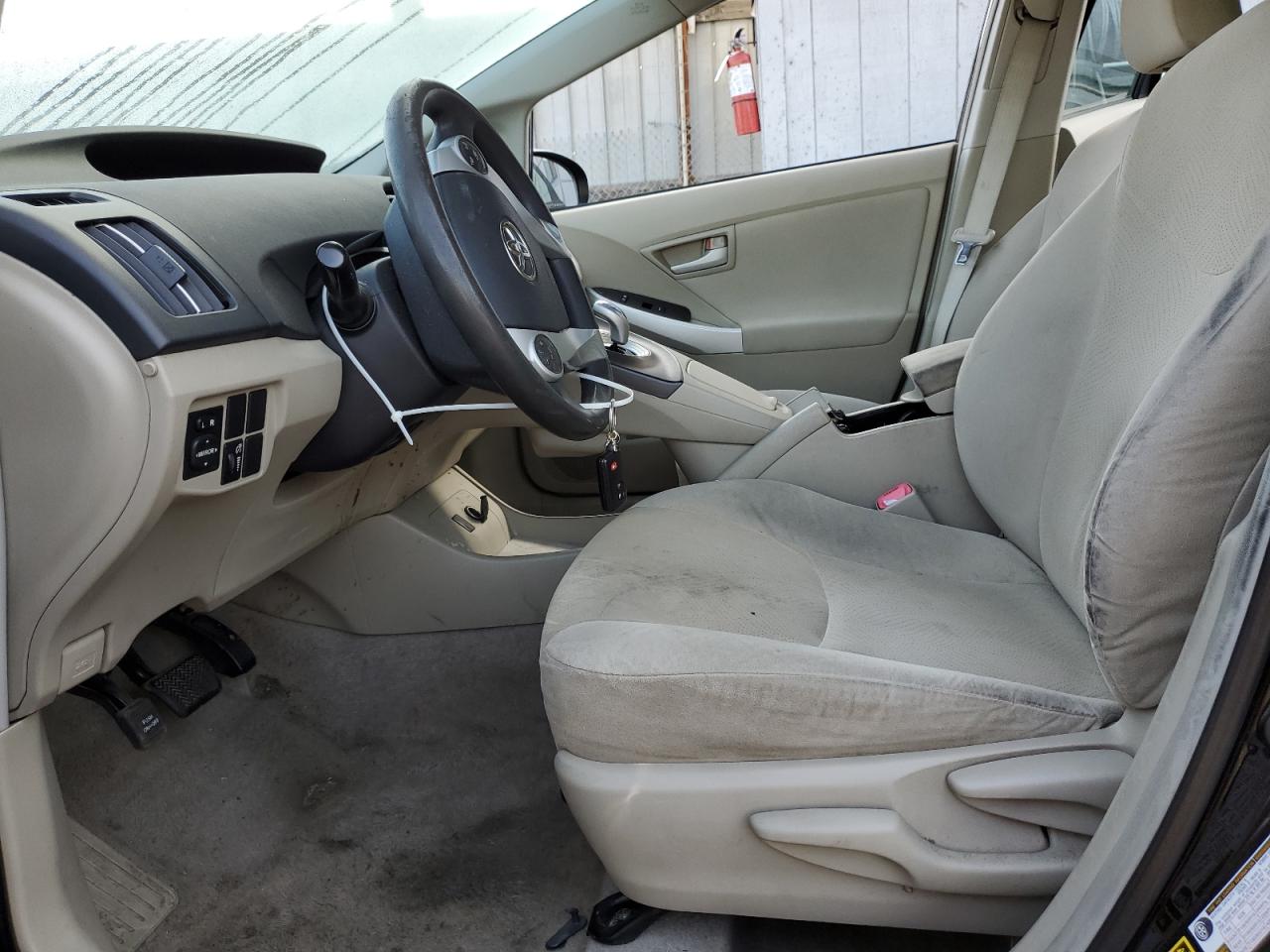 2011 Toyota Prius - Image 7