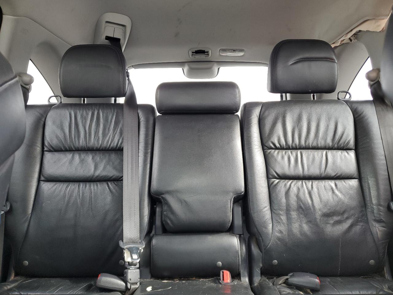 2011 Honda CR-V - Image 10