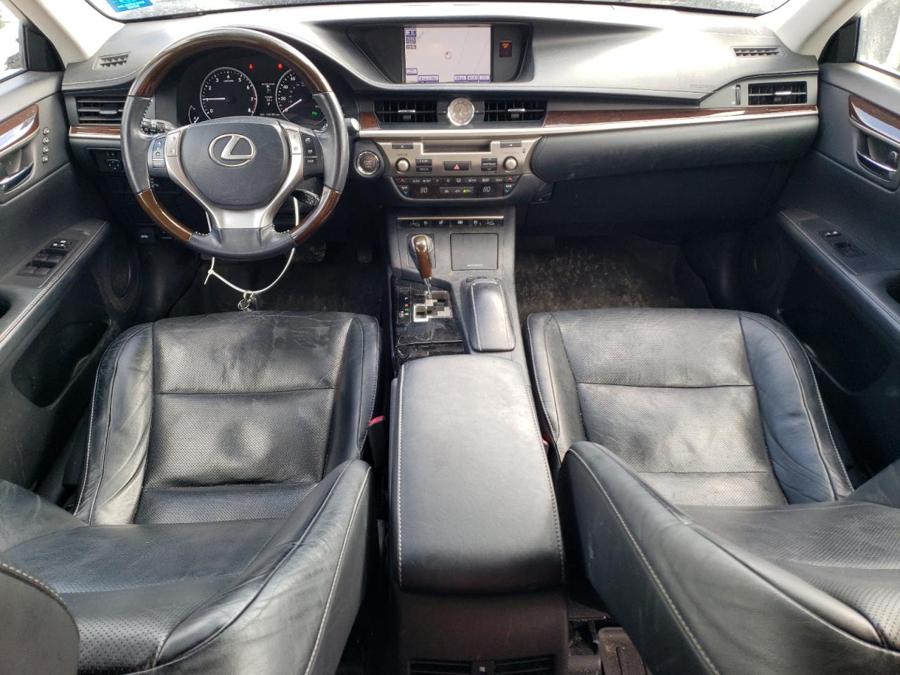 2014 Lexus ES - Image 8