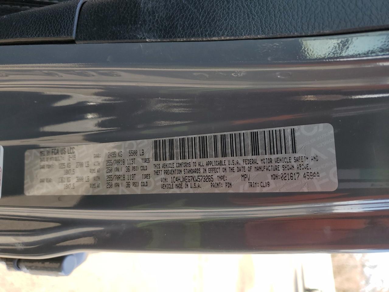 2019 Jeep Wrangler - Image 13